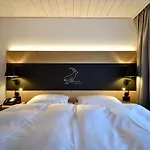 Laaxerhof 4*