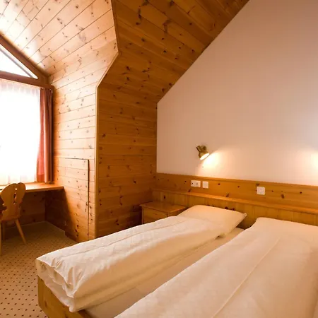 Laaxerhof Лакс