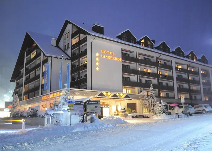Hotel Laaxerhof 4*