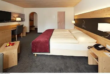 Laaxerhof Hotel Laax